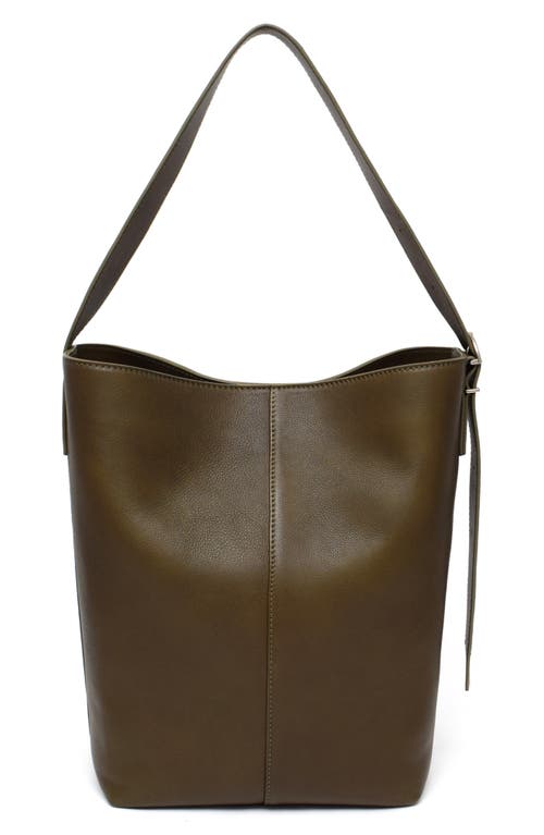 New Amsterdam Leatherworks Jayden Large Bucket Shoulder Bag In Green