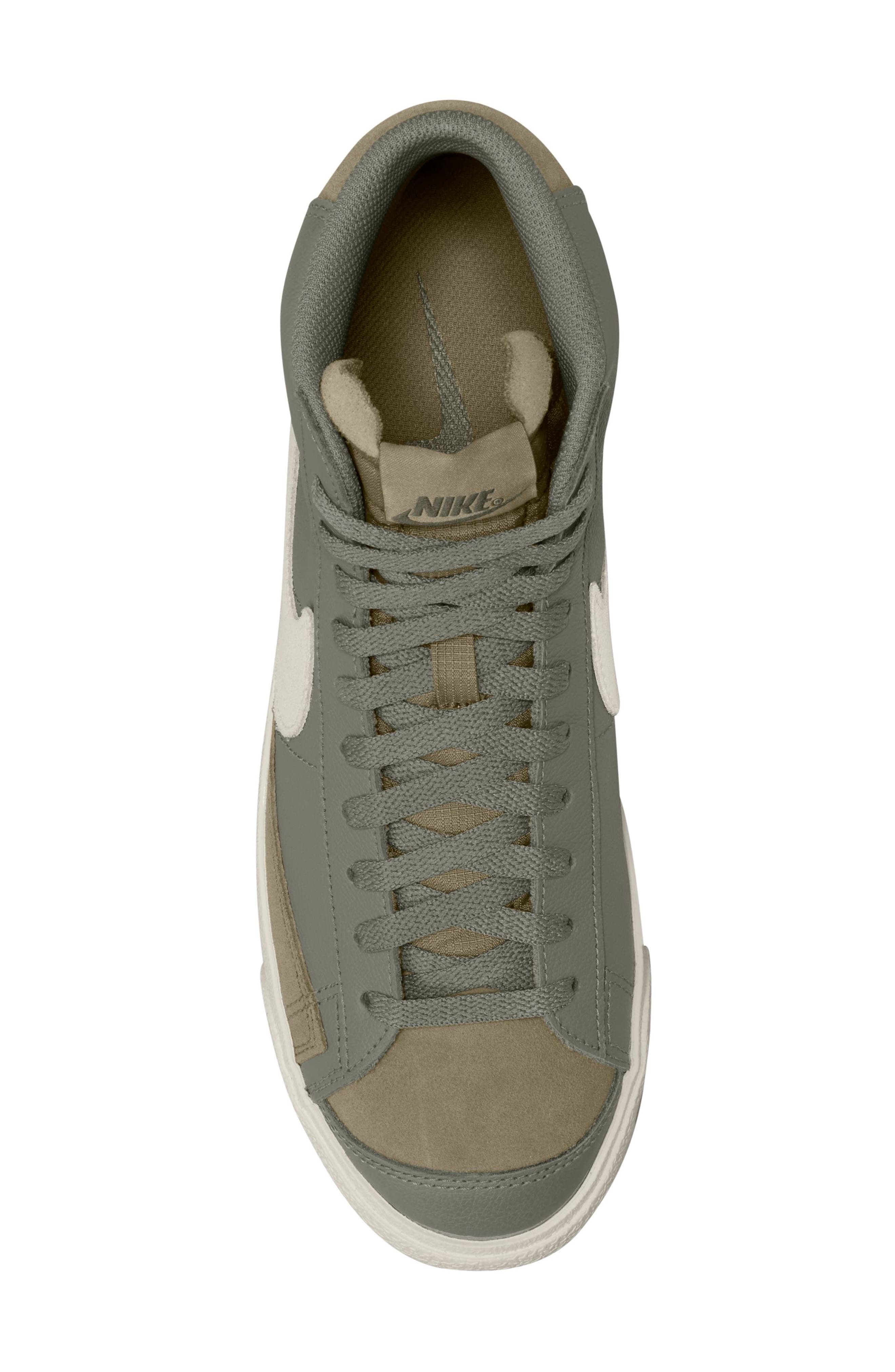 Nike Blazer Mid '77 Premium Sneaker, Alternate, color, 