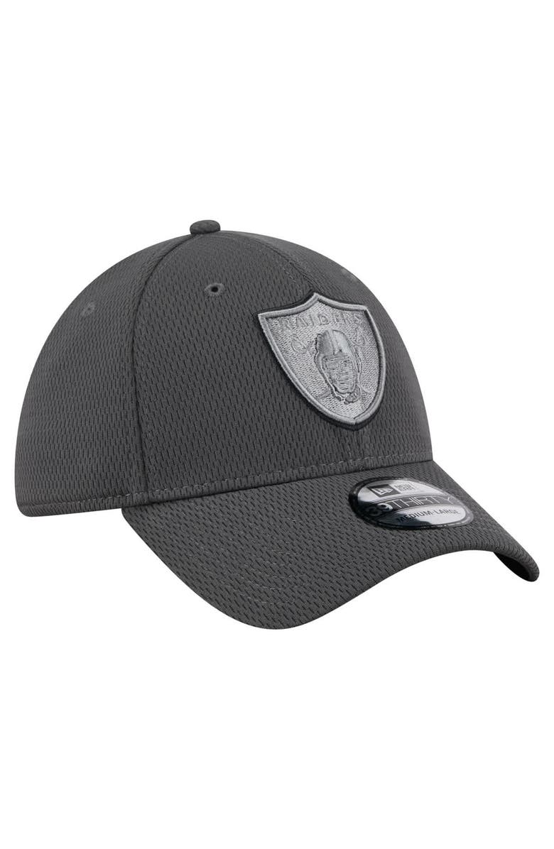 New Era Men's New Era Graphite Las Vegas Raiders Main 39THIRTY Flex Hat, Alternate, color, Graphite