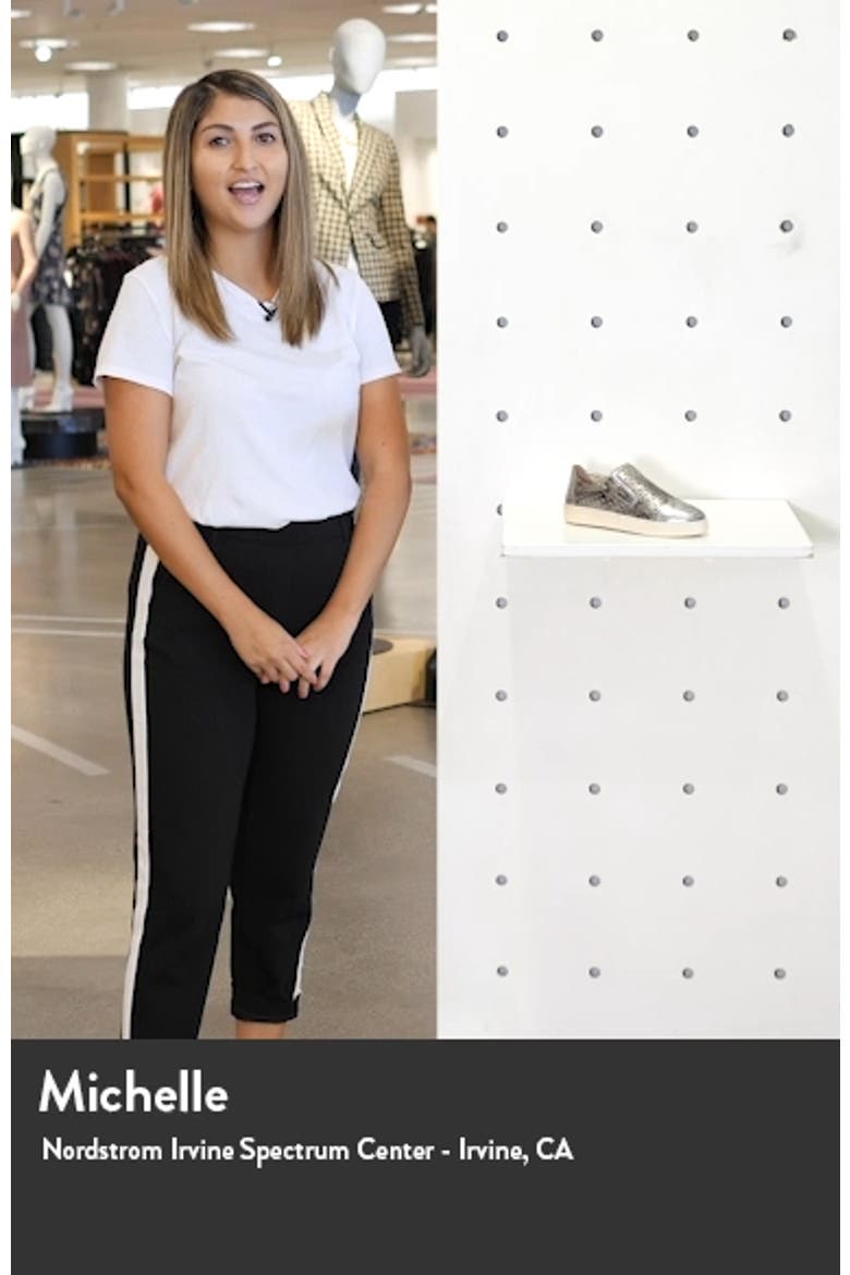 Nika Sneaker video