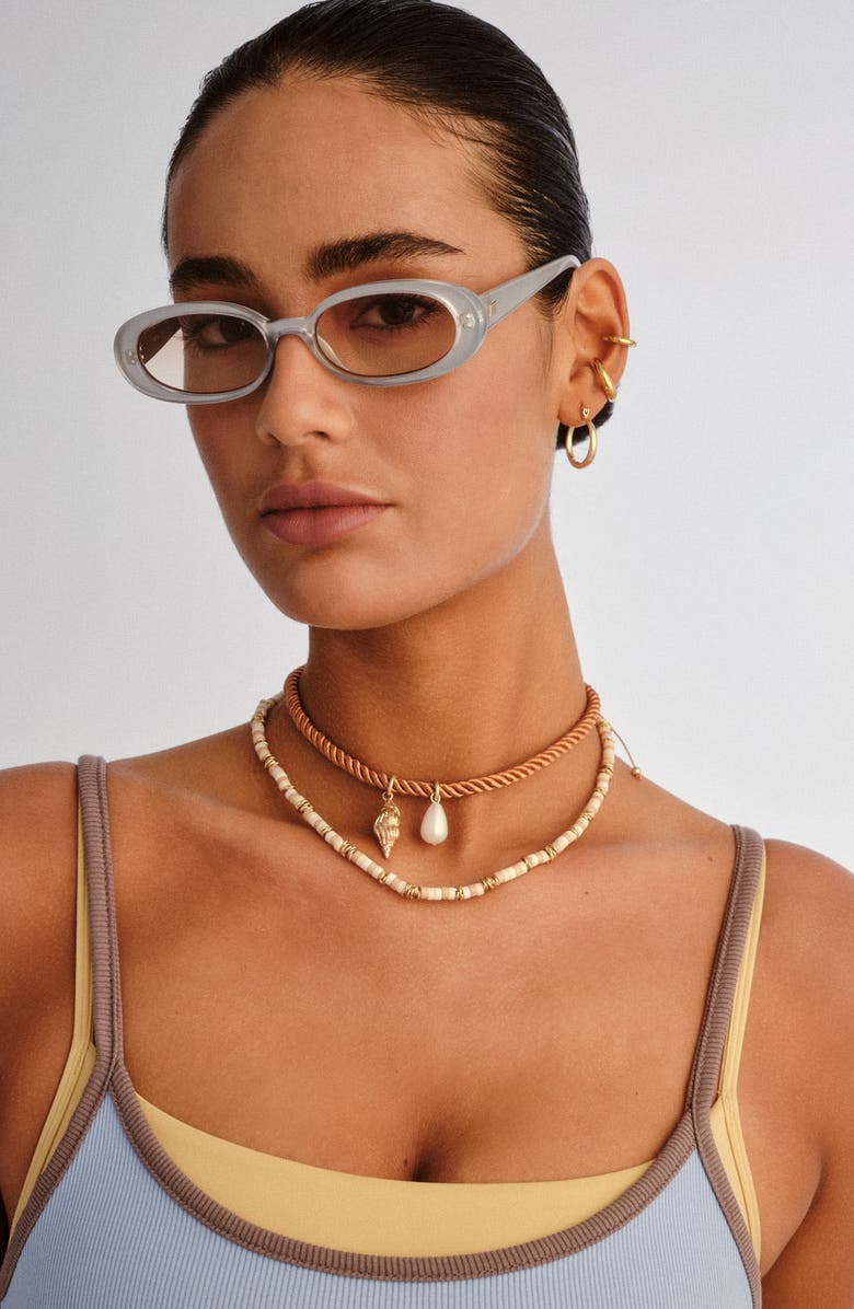 Le Specs Outta Love 51mm Oval Sunglasses, Alternate, color, Silver Pearl / Light Brown