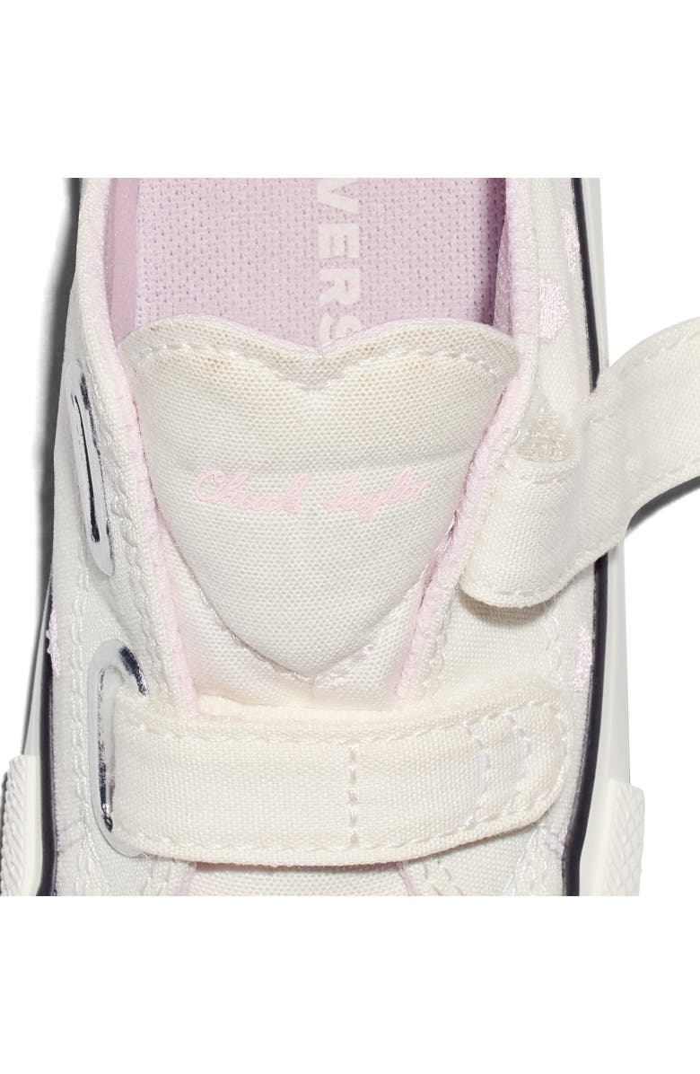 Converse Kids
Chuck Taylor<sup
®</sup
All Star<sup
®</sup
2V Sneaker, Alternate, color, Vintage White/ New Found Bloom