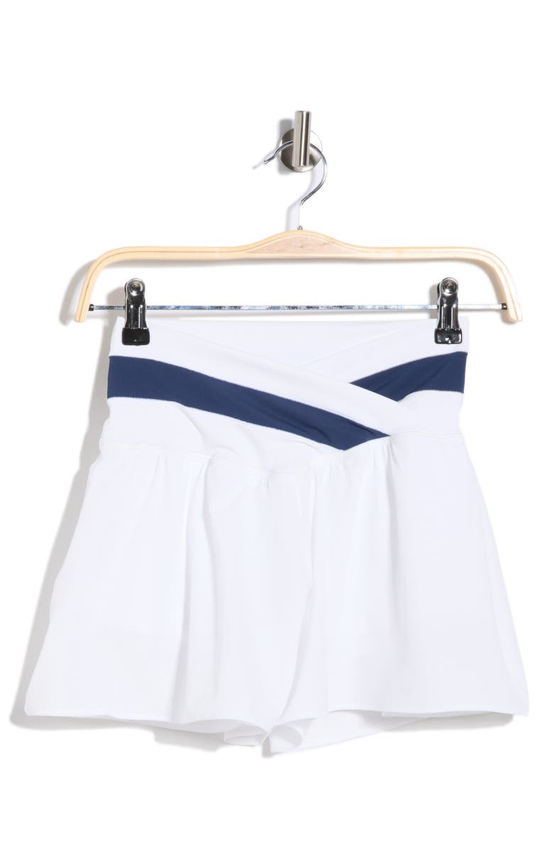 YOGALICIOUS Lux Fiona Lightstreme Hybrid Crossover Waist Shorts, Main, color, White