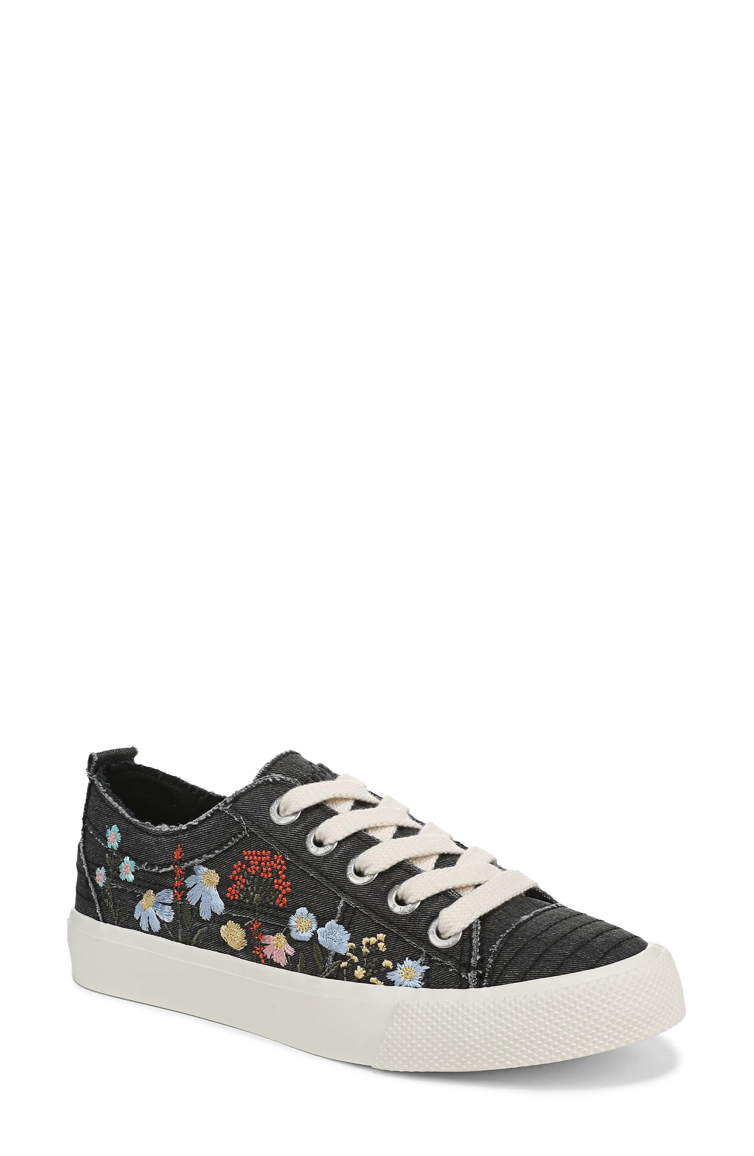 Vivid Sneaker