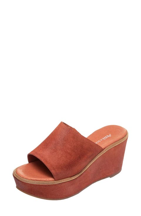 Kinsley Platform Slide Sandal (Women)