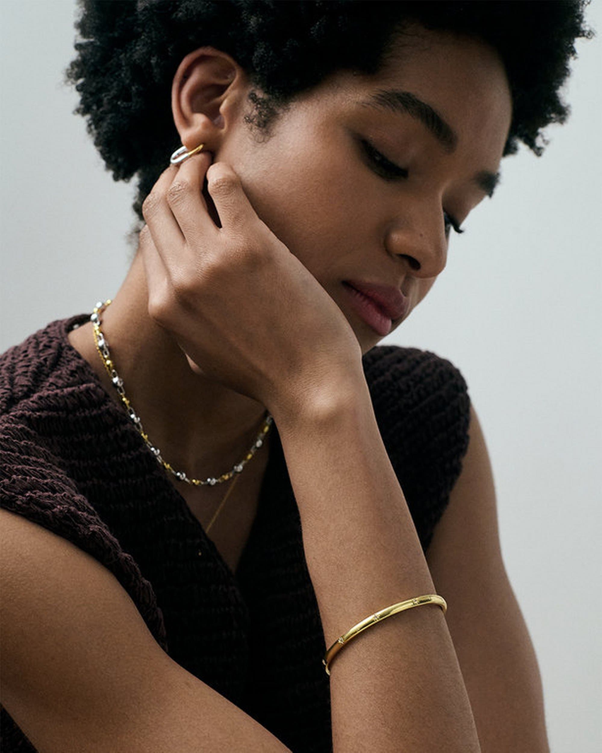 Женские аксессуары Astley Clarke Gold Celestial Orion Bangle — фото 3