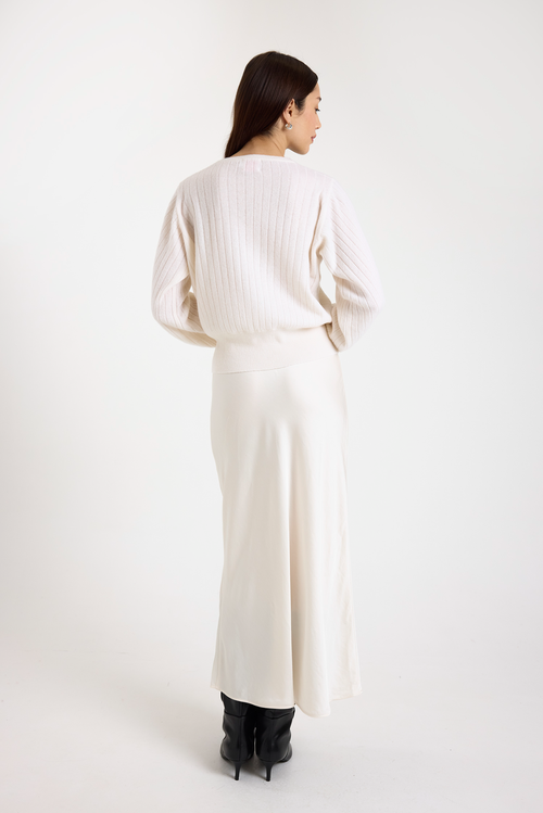 Brodie Pure Cashmere Pixie Crew Neck Jumper In White