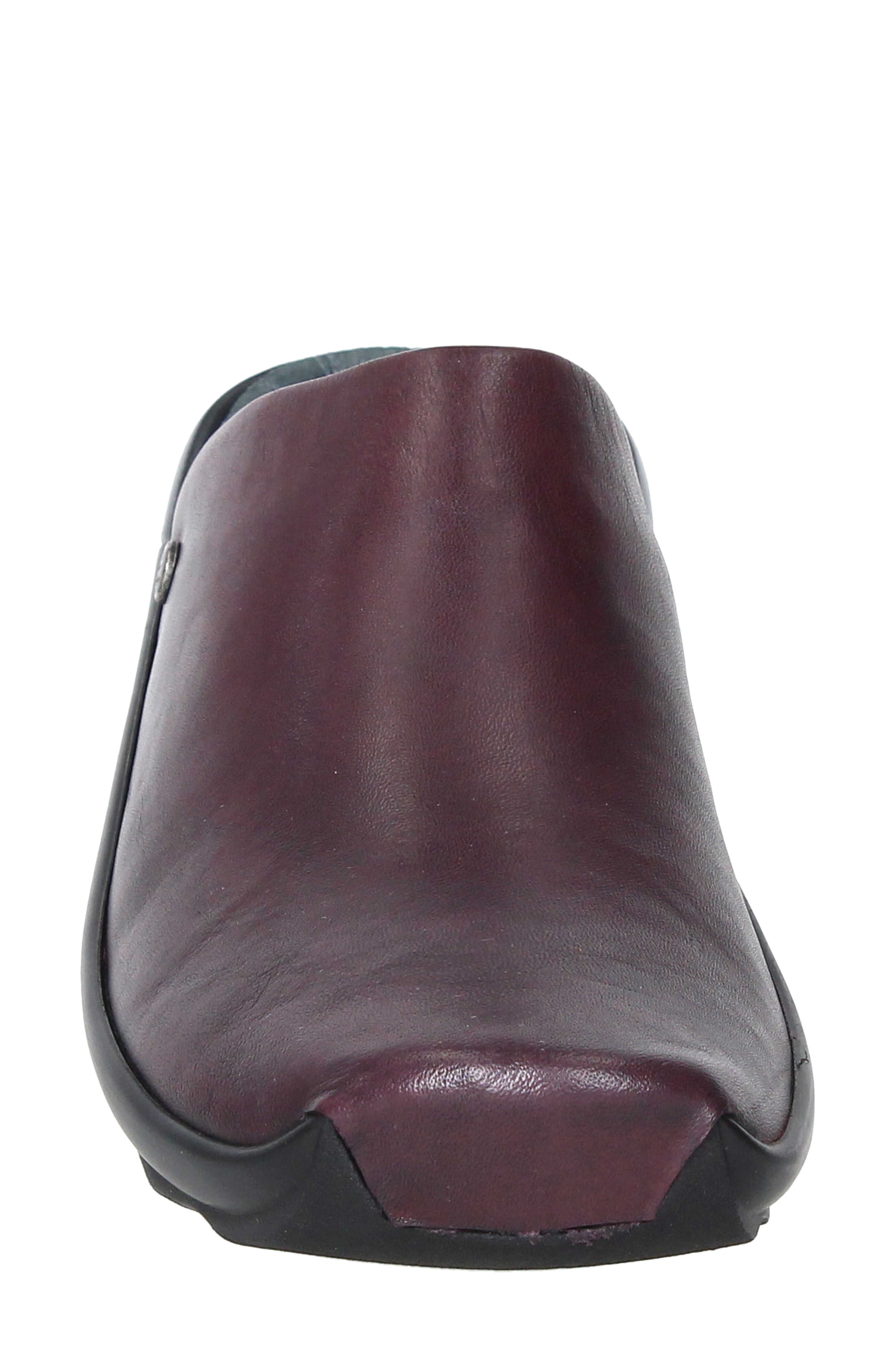 Go Wedge Clog, Alternate, color, BORDO
