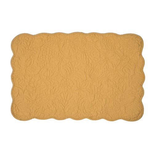 C & F Home C&f Home Christiana Honey Reversible Machine Washable Scallop Quilt Placemats Set Of 6 In Multi