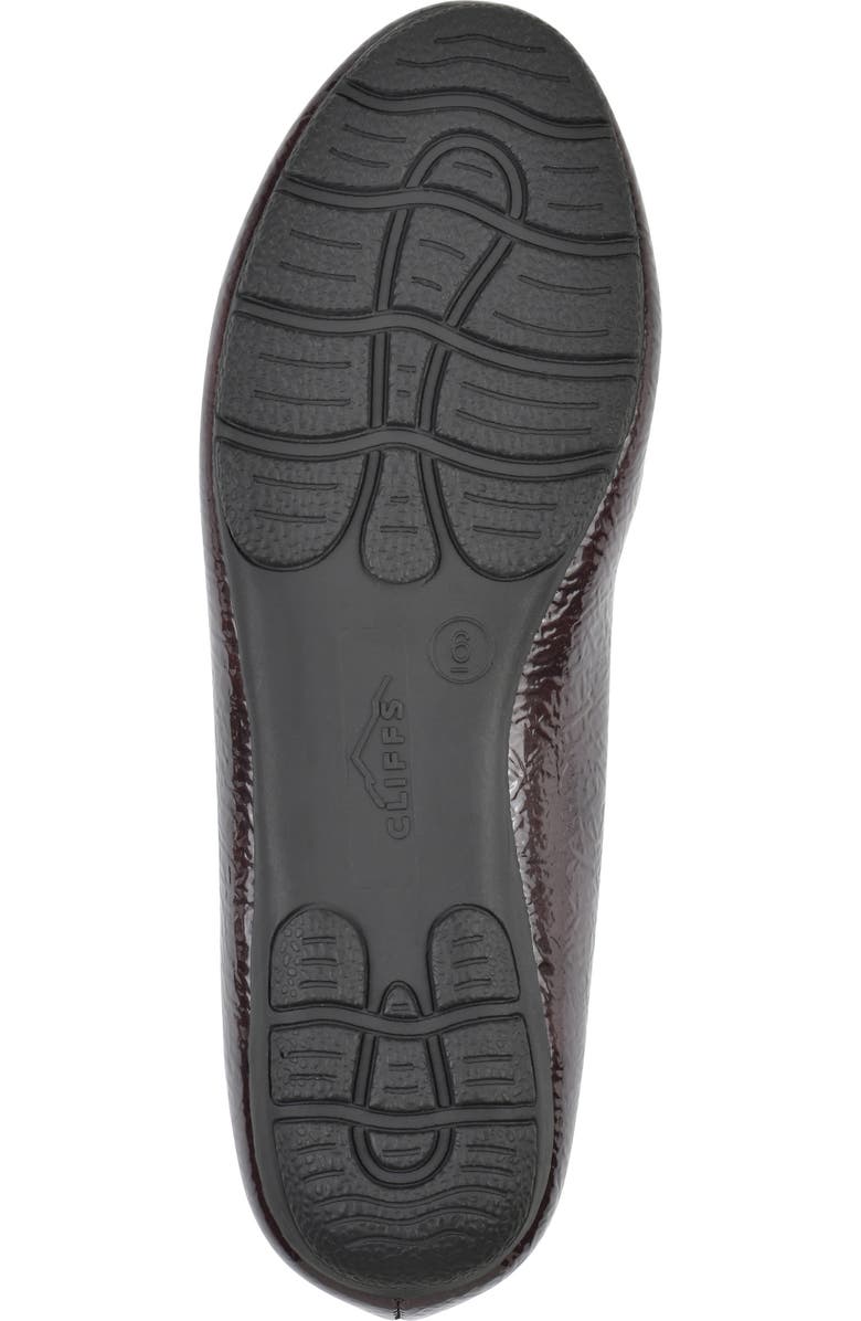 CLIFFS BY WHITE MOUNTAIN Glowing Bit Loafer - Wide Width Available, Alternate, color, Burgundy Patent