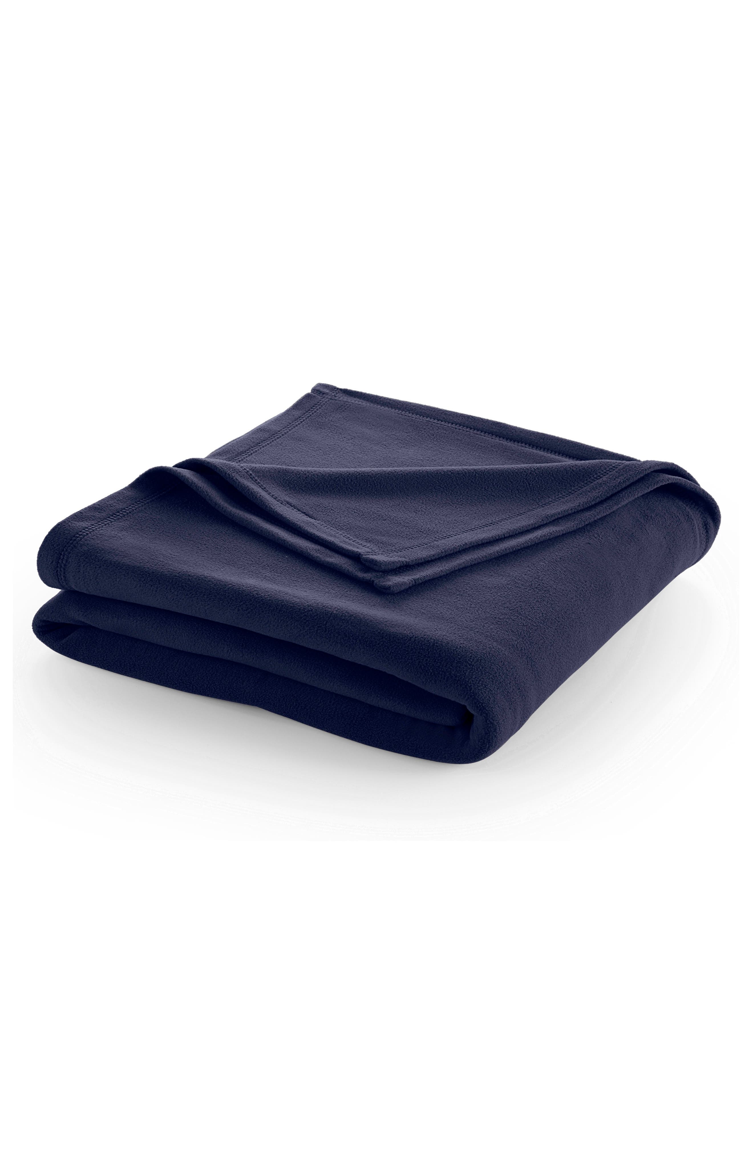 Martex Supersoft Fleece Throw Blanket