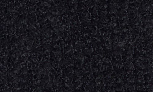 Hunter Patch Scarf & Beanie Set In Black