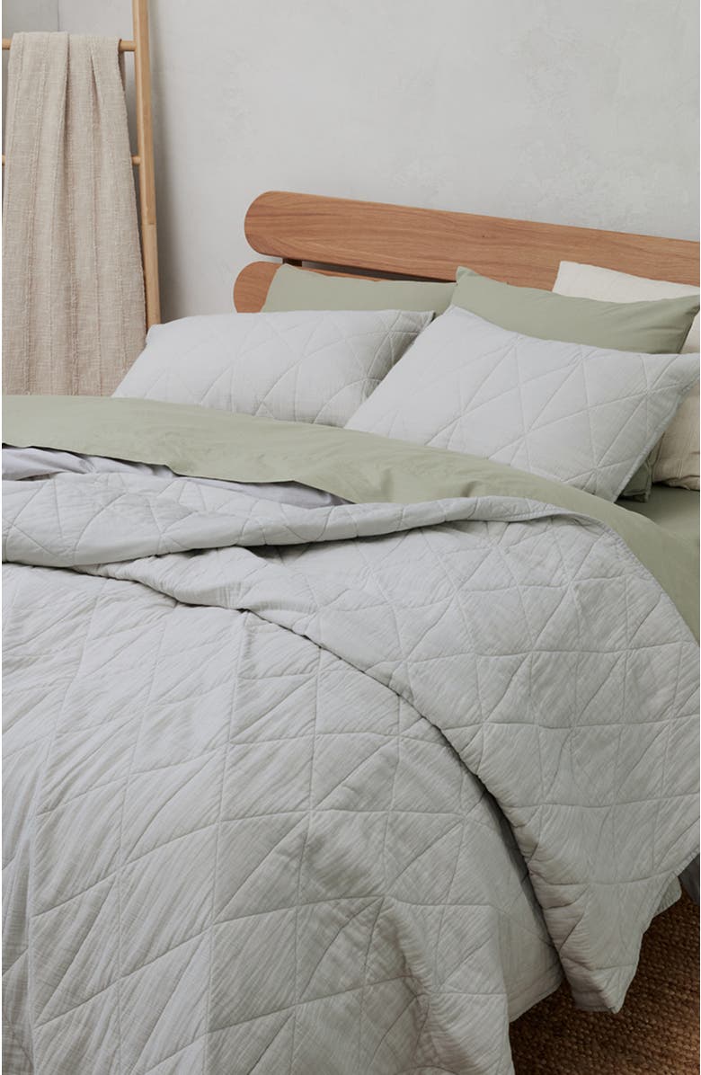 Pact Diamond Quilt, Alternate, color,