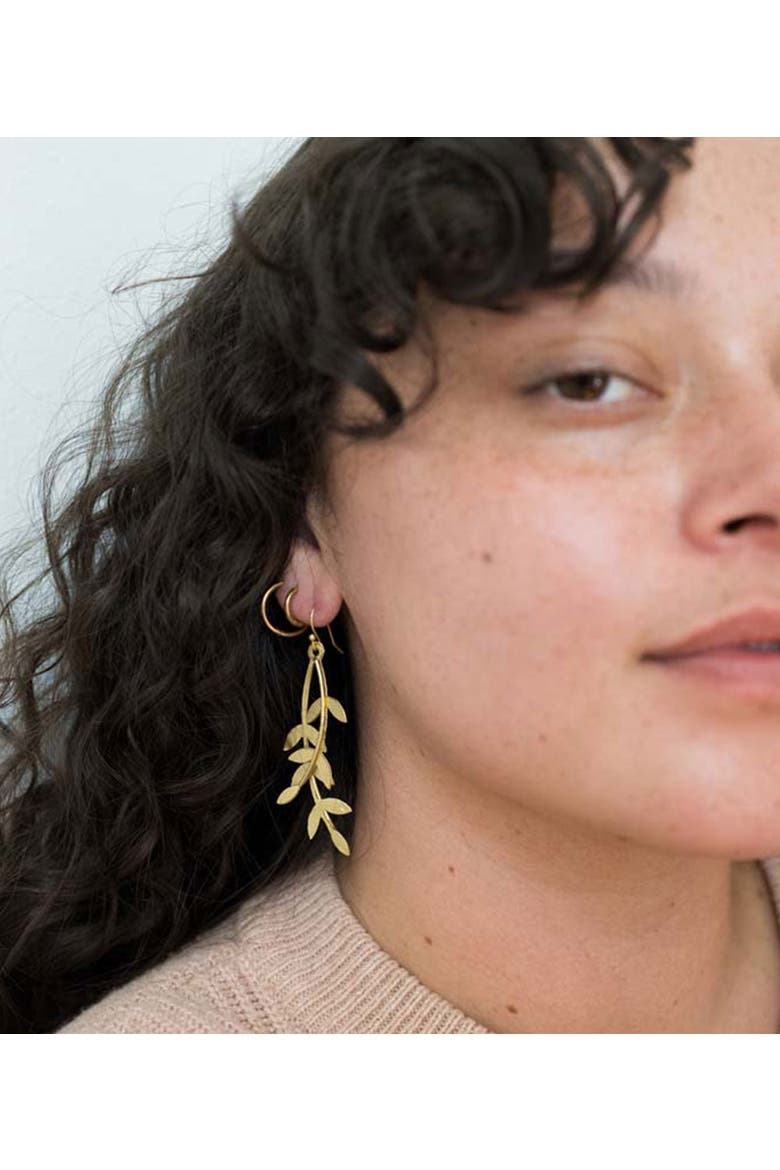 Aamani Linear Vine Dangle Earring, Alternate, color, Gold