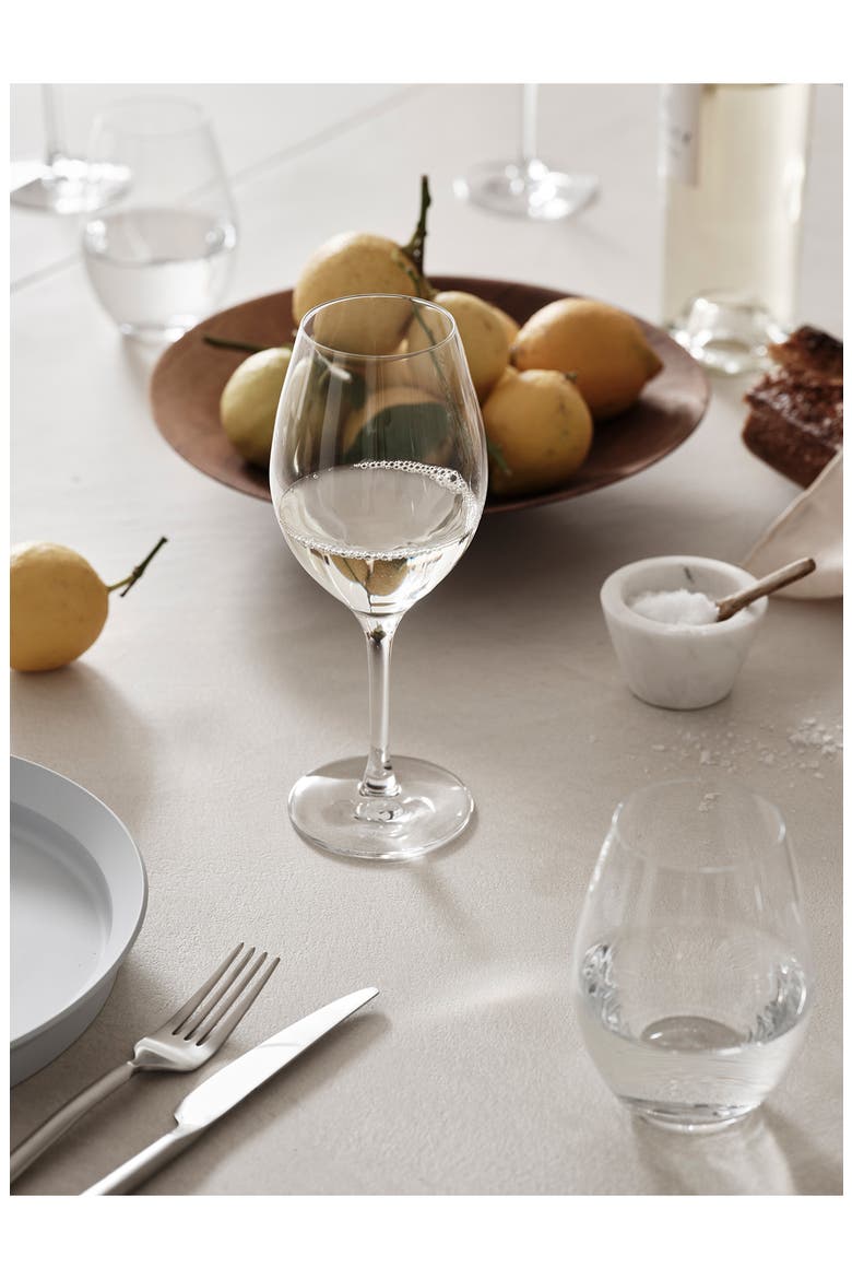 More Set of 4 Wine Glasses, Alternate, color, WHITE