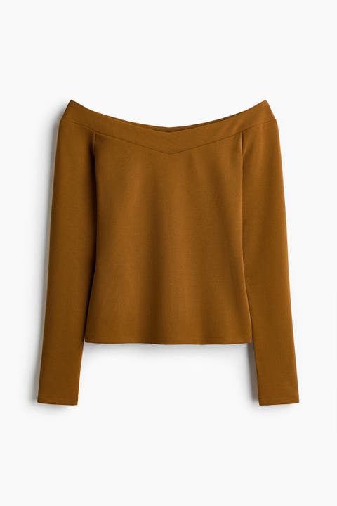 Off-the-shoulder Top