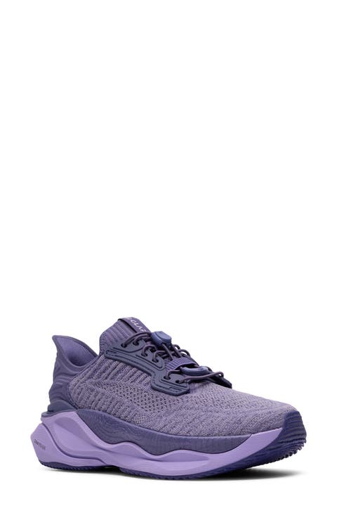 Pace Rise Sneaker (Women)