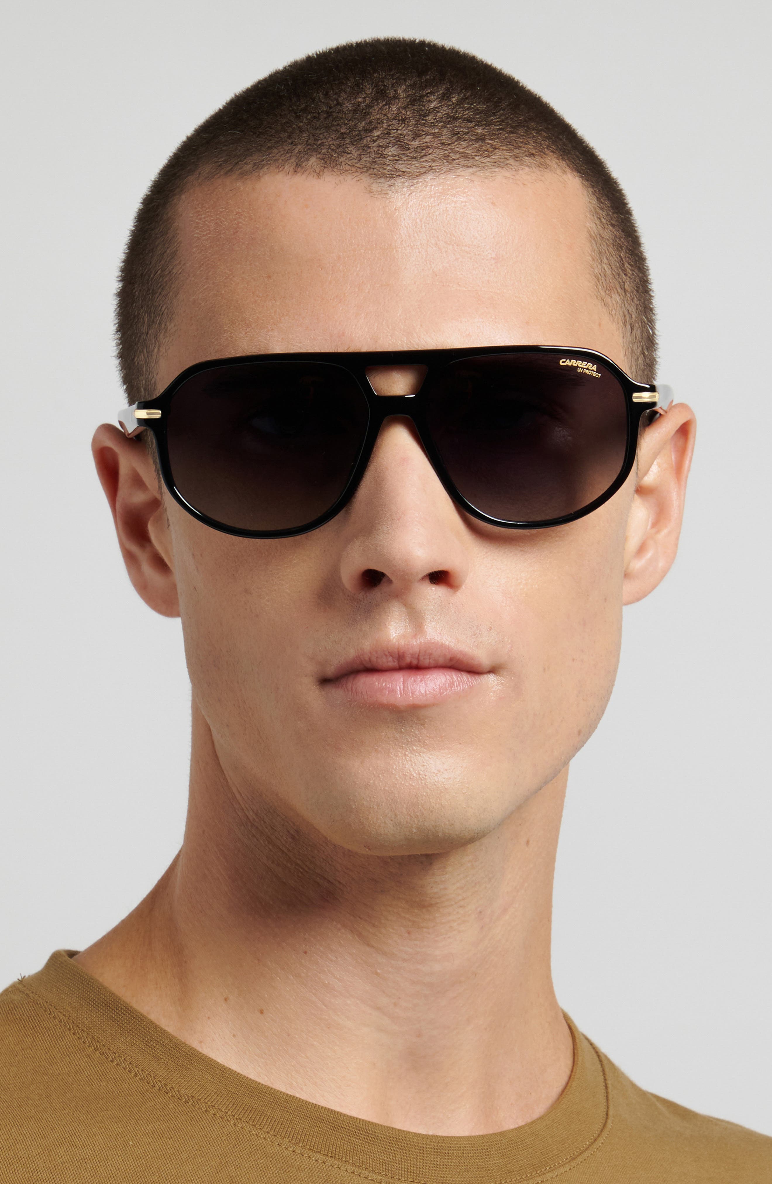 Carrera Eyewear 59mm Gradient Navigator Sunglasses (Men 
