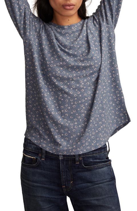 Cloud Raglan Sleeve Knit Top