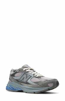 Gender Inclusive 2010 Sneaker