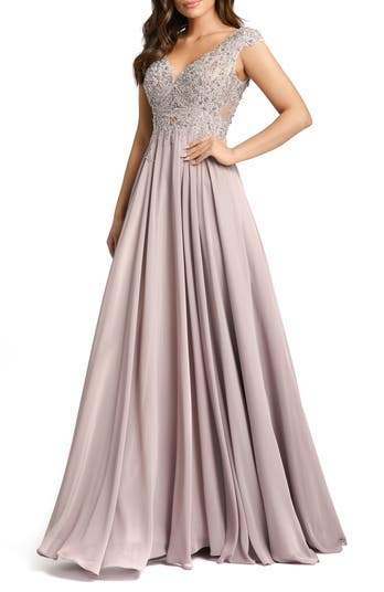 Mac Duggal Appliqued Cap Sleeve Bodice Flowy Gown | Nordstrom