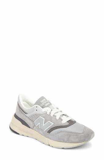 New Balance Gender Inclusive 997R Sneaker
