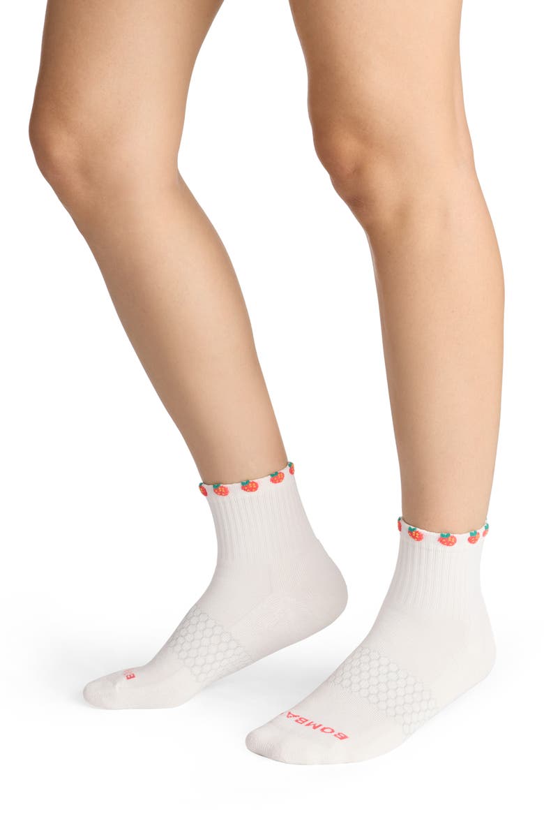 Bombas 3-D Strawberry Trim Cushioned Cotton Blend Quarter Socks, Main, color, Strawberries