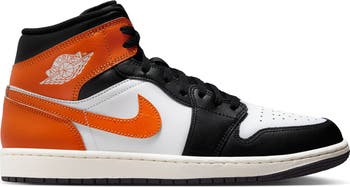 Air Jordan 1 Mid Sneaker