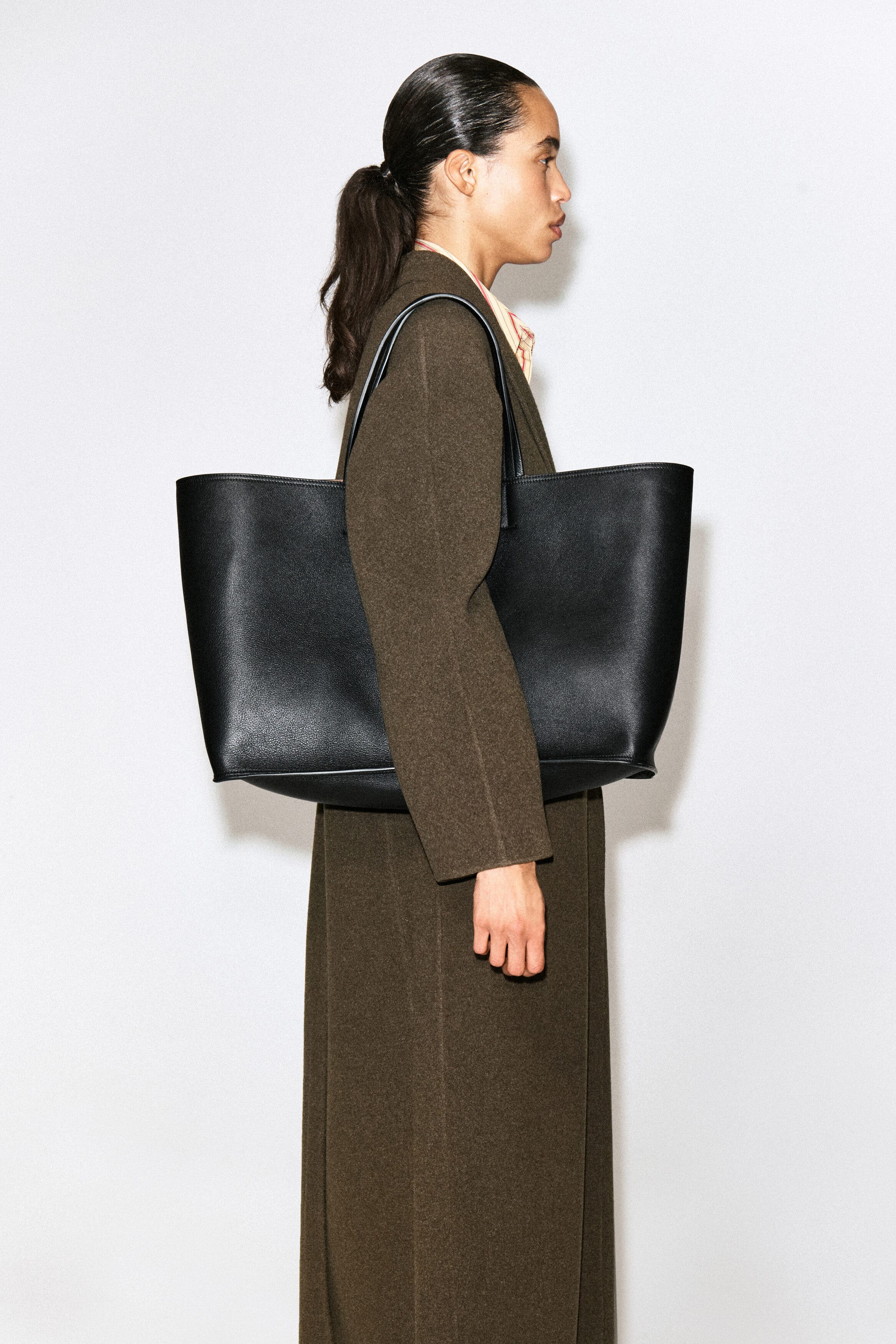Journée Tote Bag - Leather, Main, color, BLACK