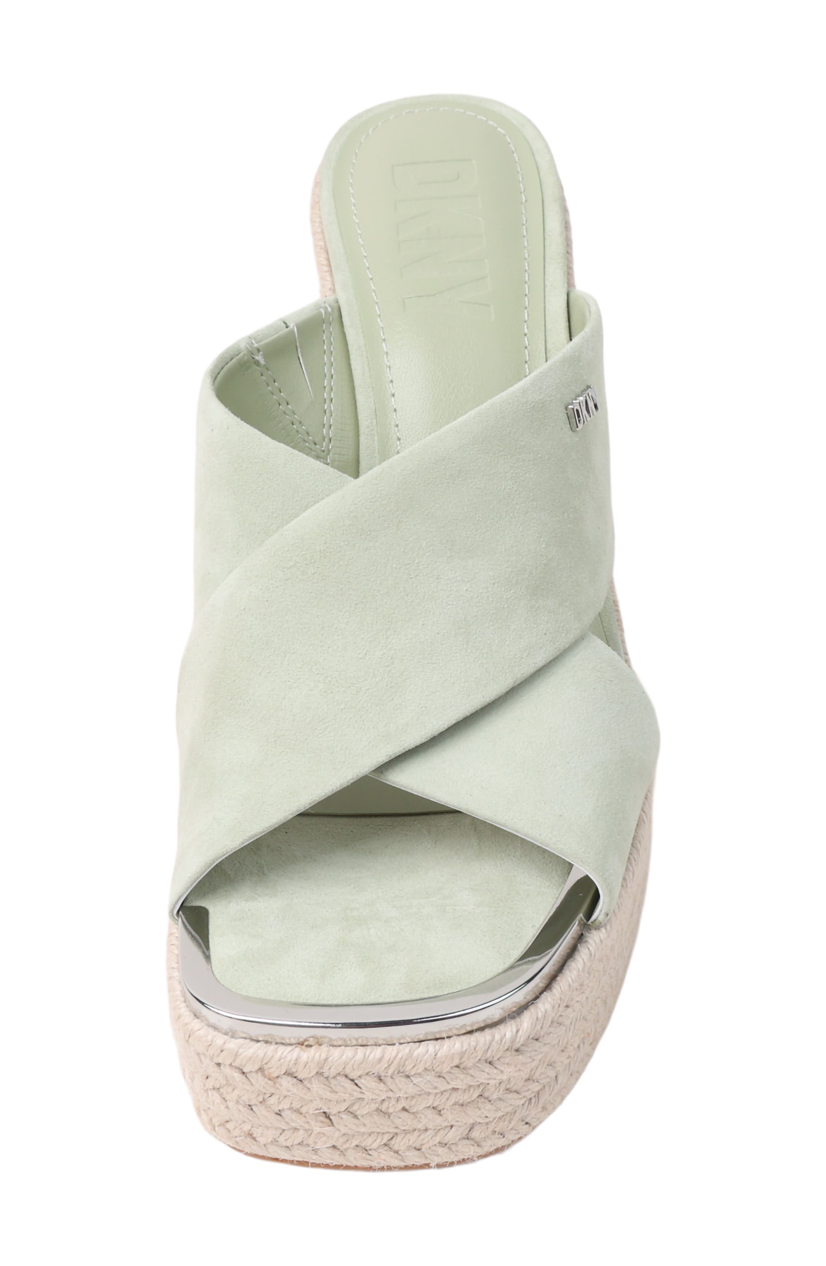  Celadon