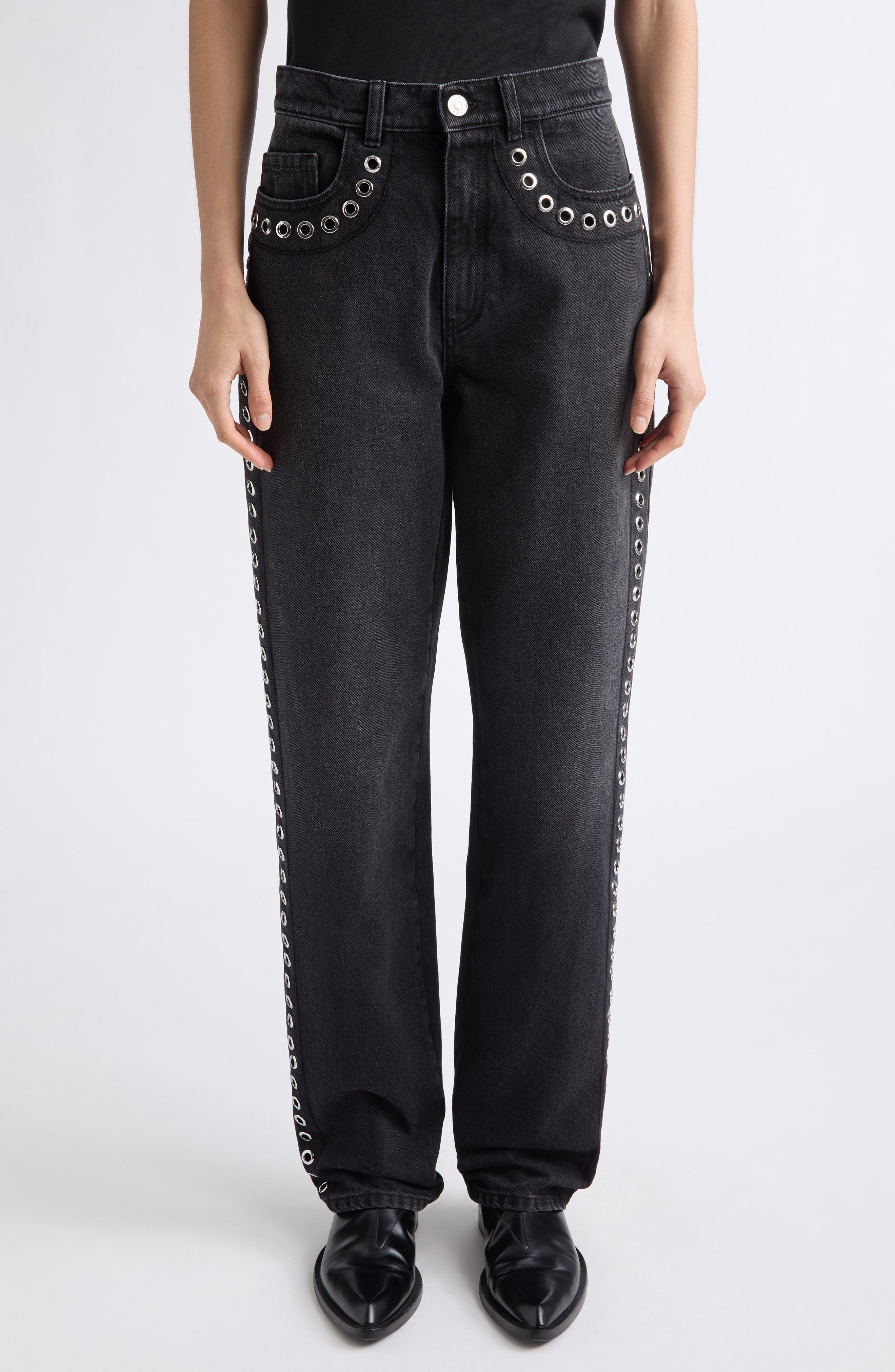 selected 00N99 BLACK