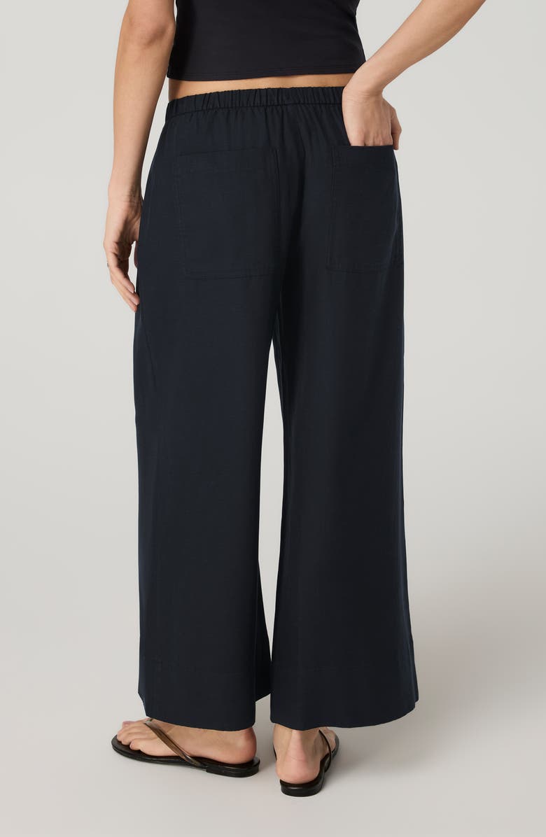Vuori Trestles Twill Everyday Wide Leg Crop Pants, Alternate, color, Black