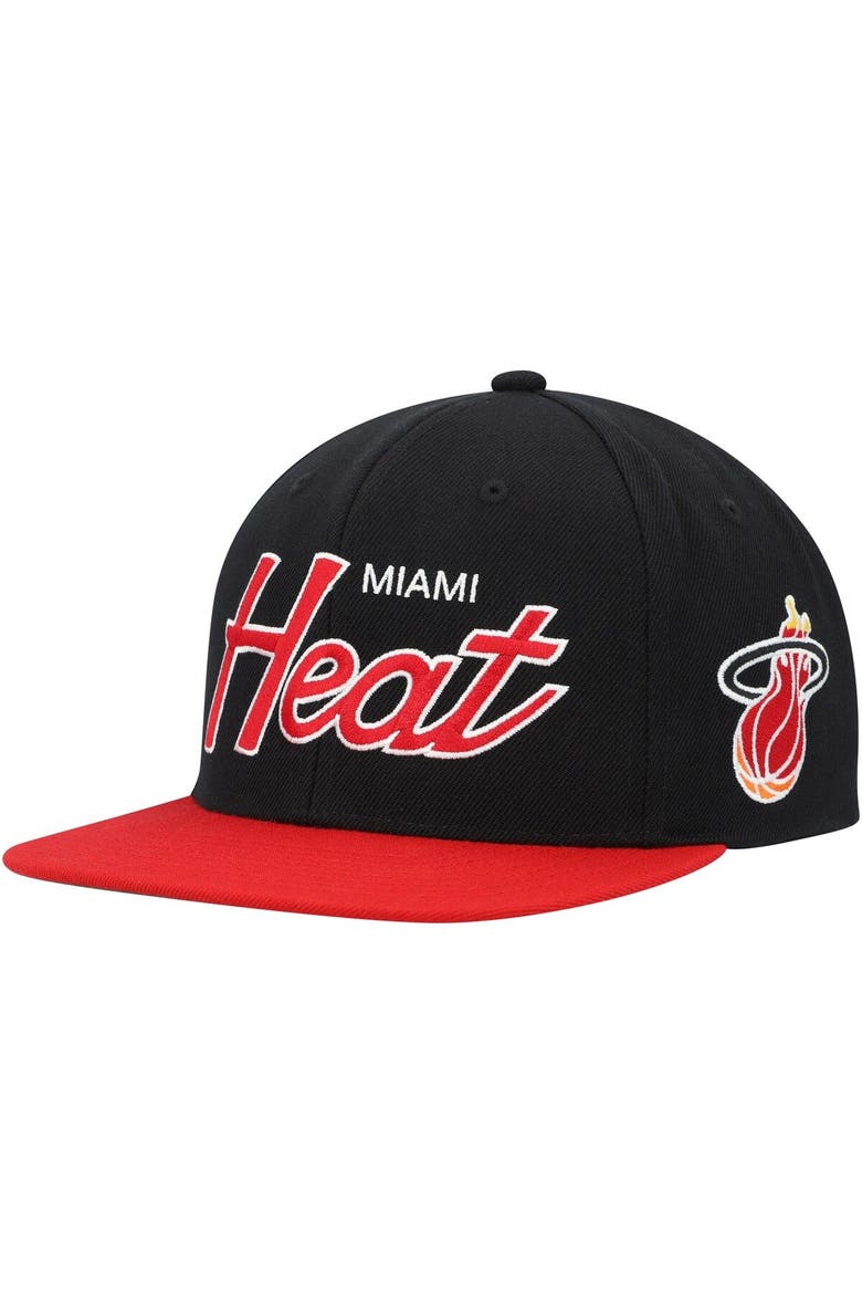 Men's Mitchell & Ness Black Miami Heat Hardwood Classics MVP Team Script 2.0 Snapback Hat, Main, color, Black