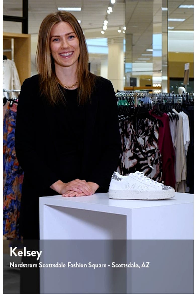 Thea Sneaker video