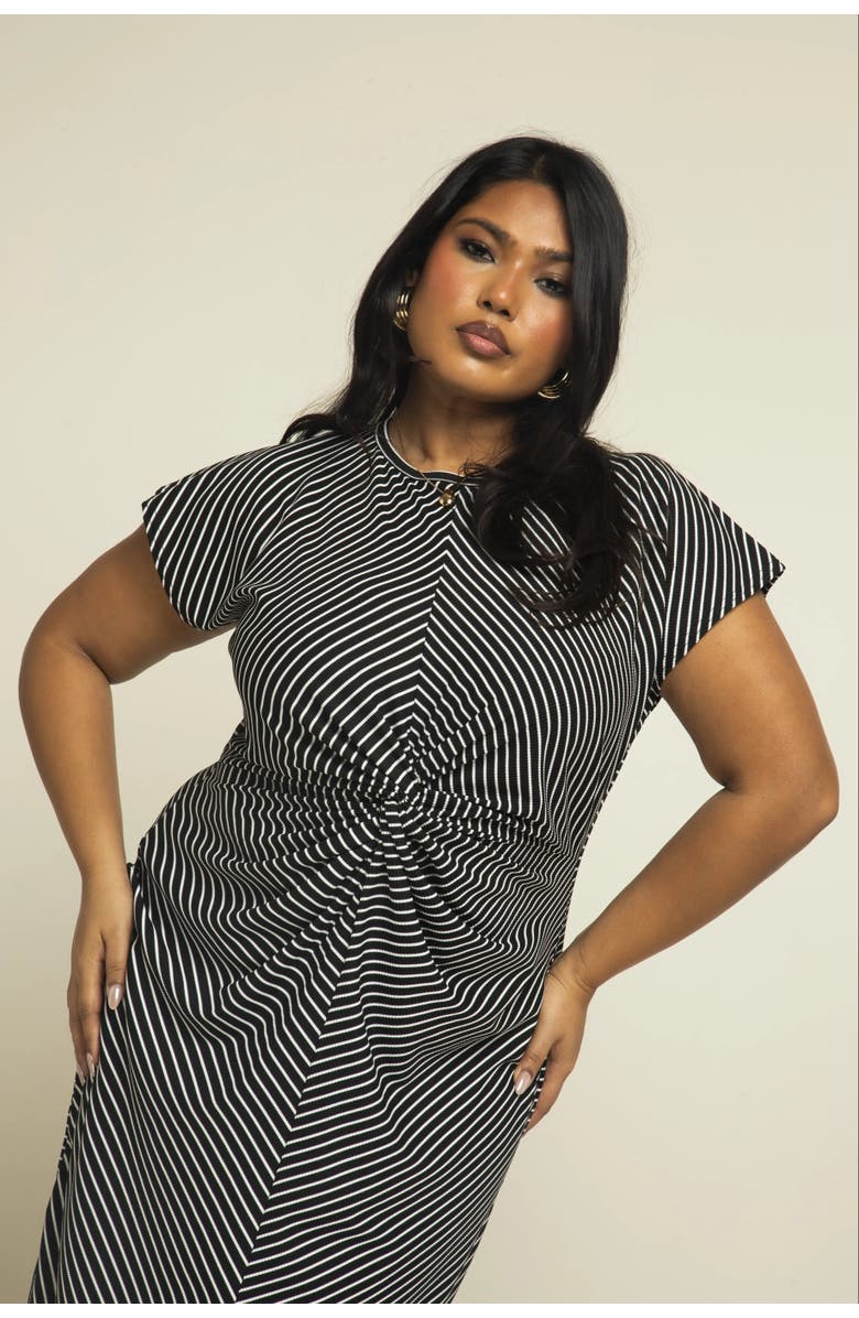 FASHION-SZN CURVE Cinched Striped Print Midi Dress, Alternate, color, Black