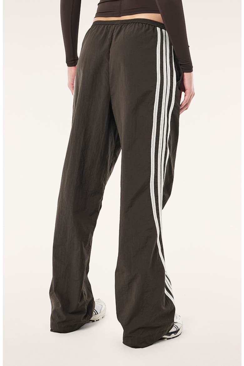 Radius Performance Pants, Alternate, color, COFFEE/ WHISPER WHITE