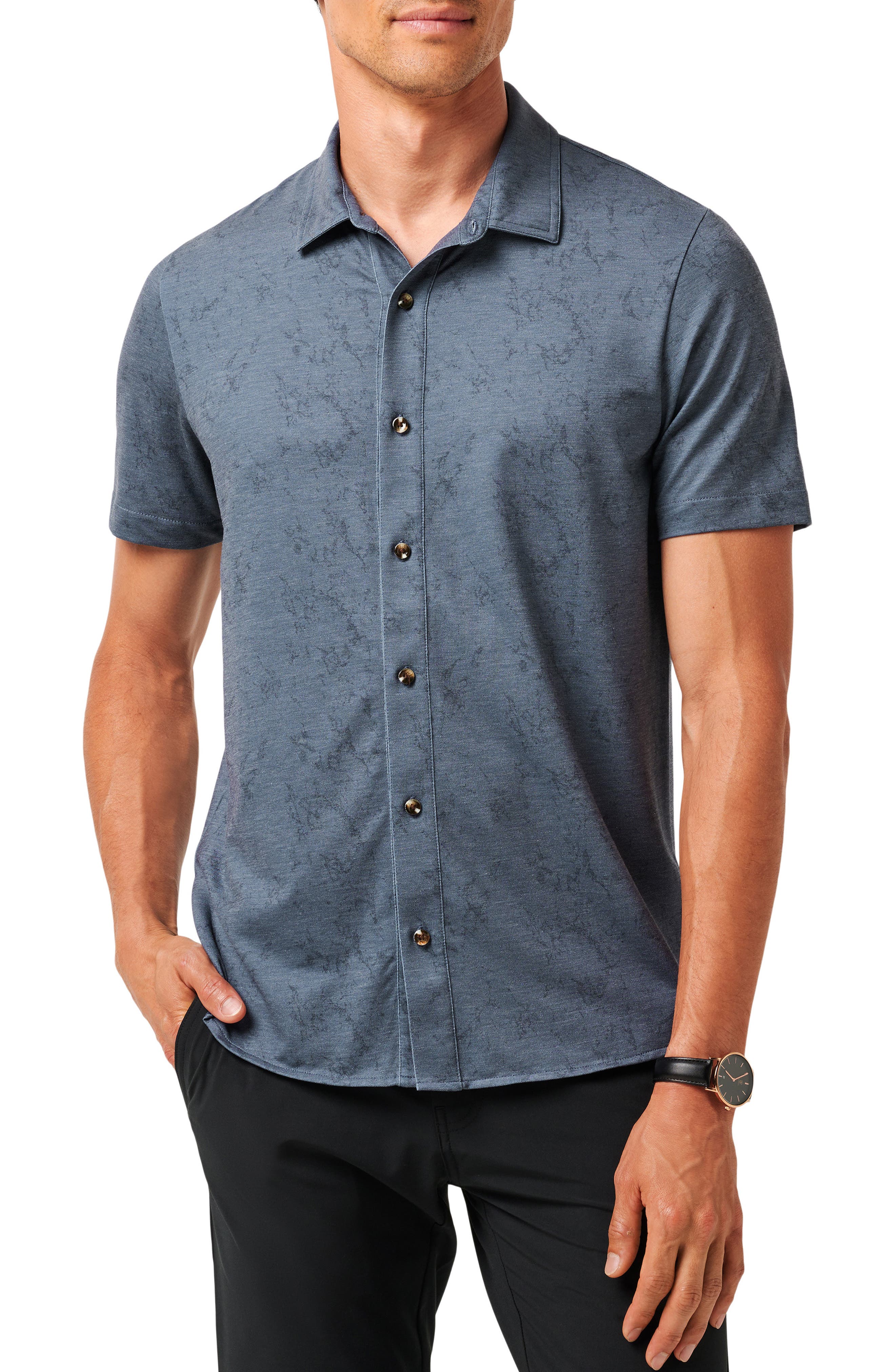 TravisMathew Featherweight Tides Short Sleeve Button-Up Shirt