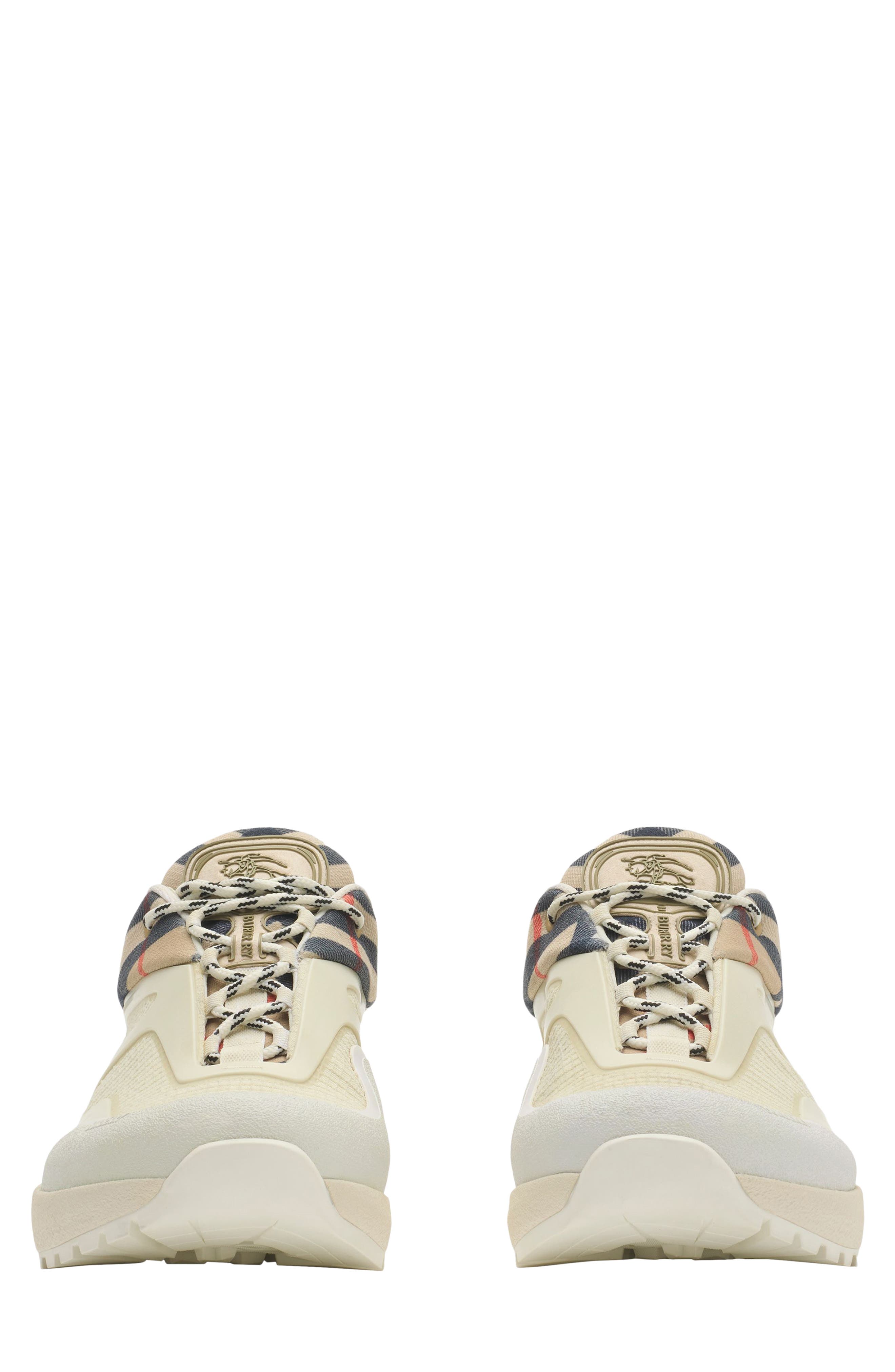 Burberry Discover Low Top Sneaker, Alternate, color, Tundra Beige/ Sand