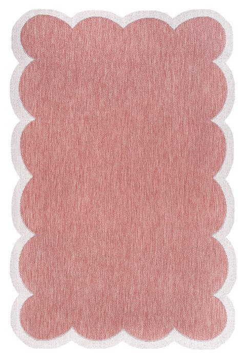 Alice Classic Cottage Two-Tone Scalloped Indoor/Outdoor Shaped Area Rug