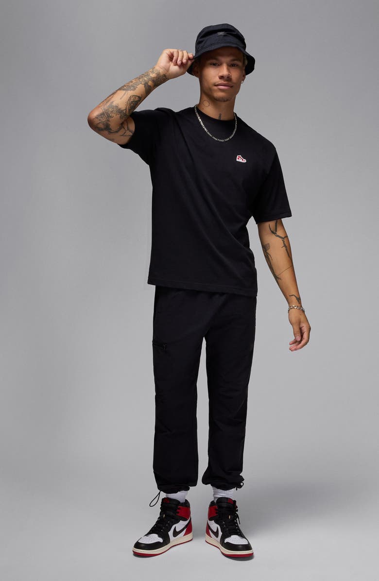 Nike Sneaker Patch Oversize T-Shirt, Alternate, color, 