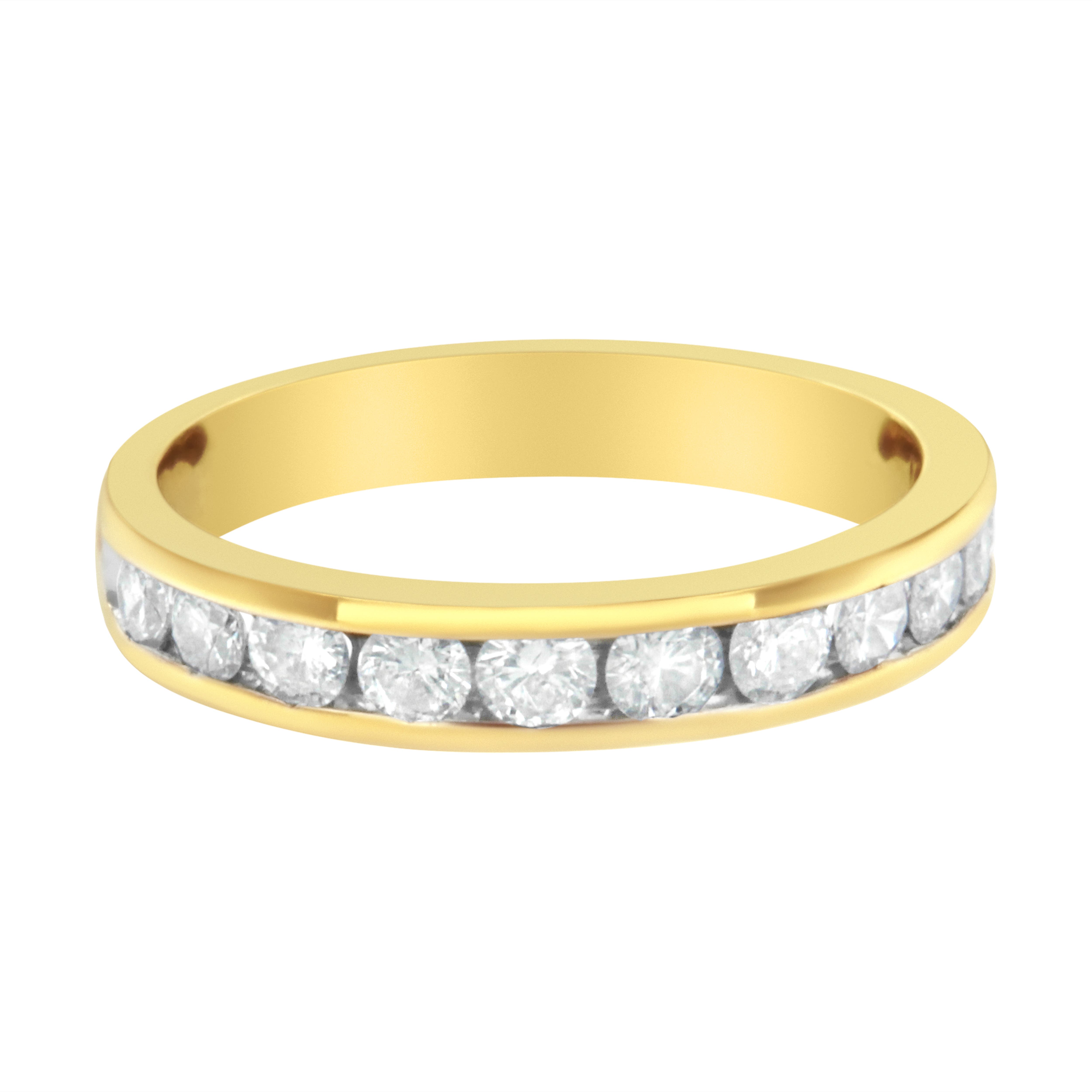 selected Yellow Gold