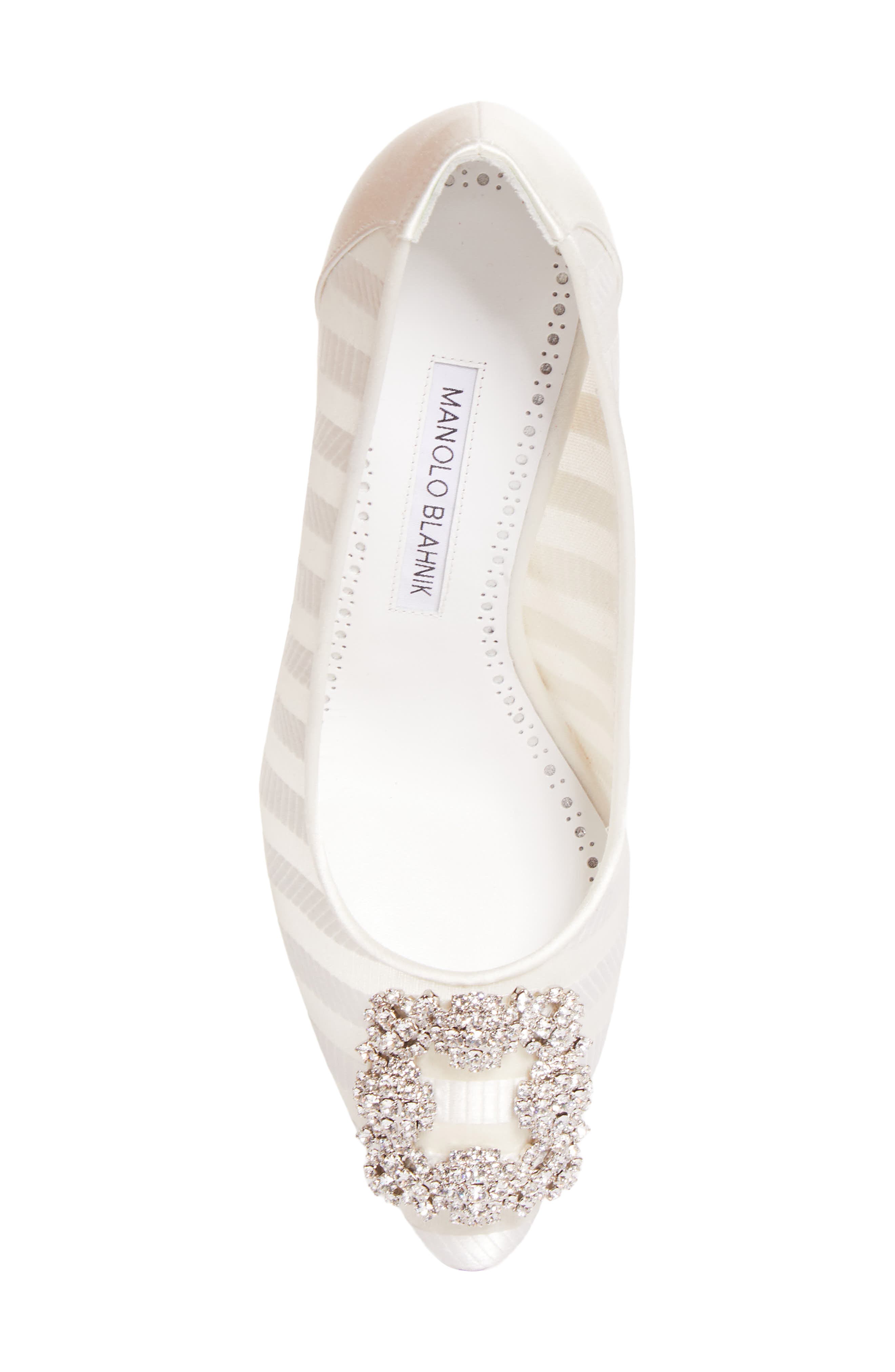Manolo Blahnik Hangisila Pump, Alternate, color, Ivory Cream
