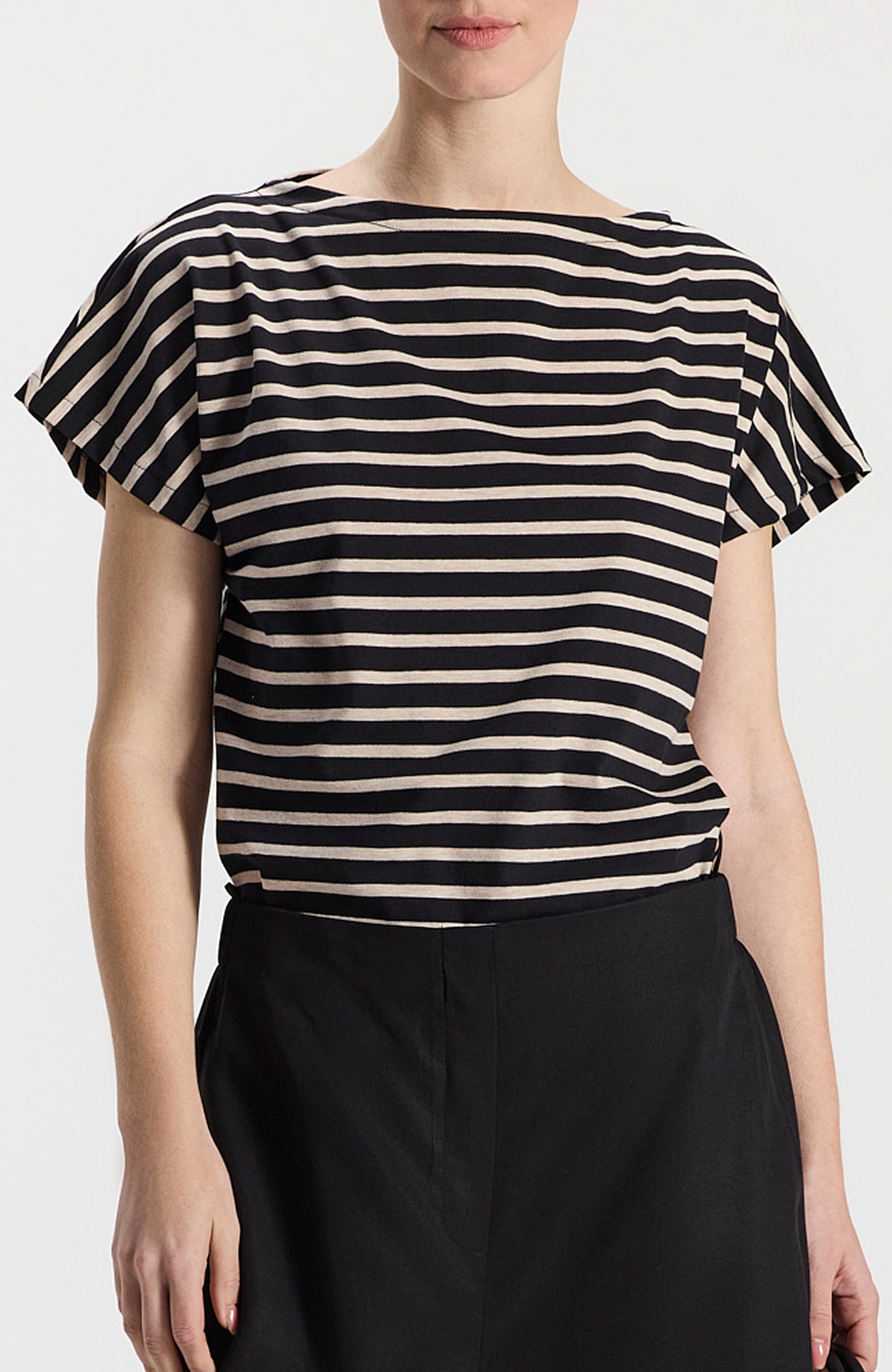 selected Black-Cream Stripes