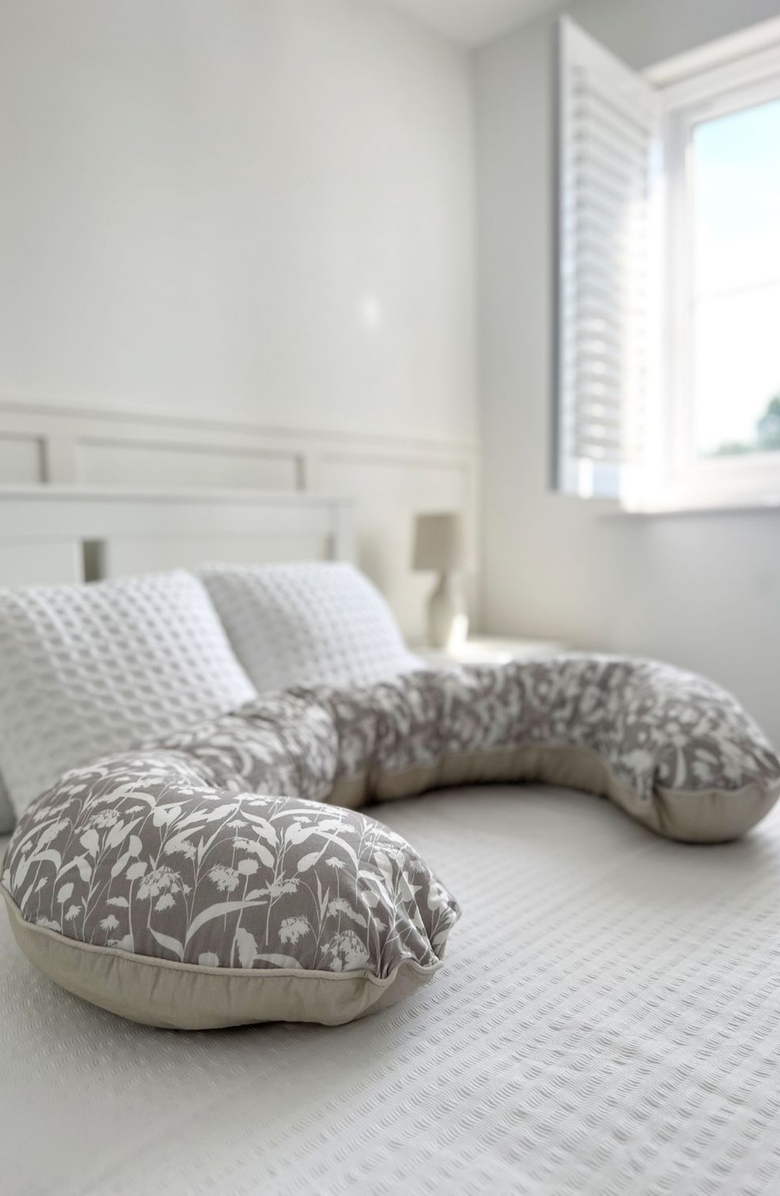 Bellamoon USA Pregnancy Pillow, Alternate, color, Foraged Herbs