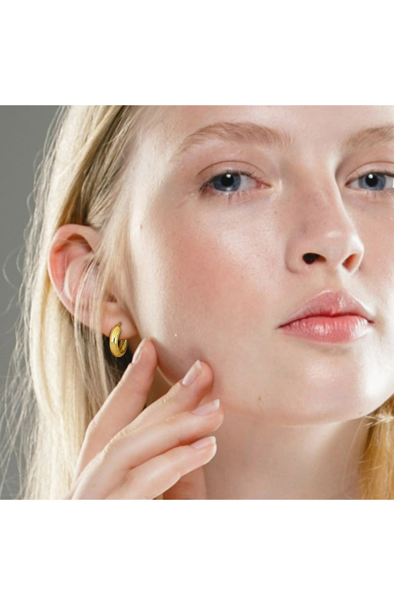 DELMAR Round Hollow 20mm Hoop Earrings, Alternate, color, Gold