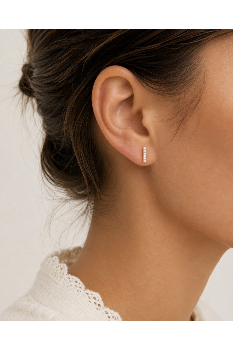 1/10 CT Natural Diamond Stud Bar Earrings in 14K Gold, Alternate, color, Gold