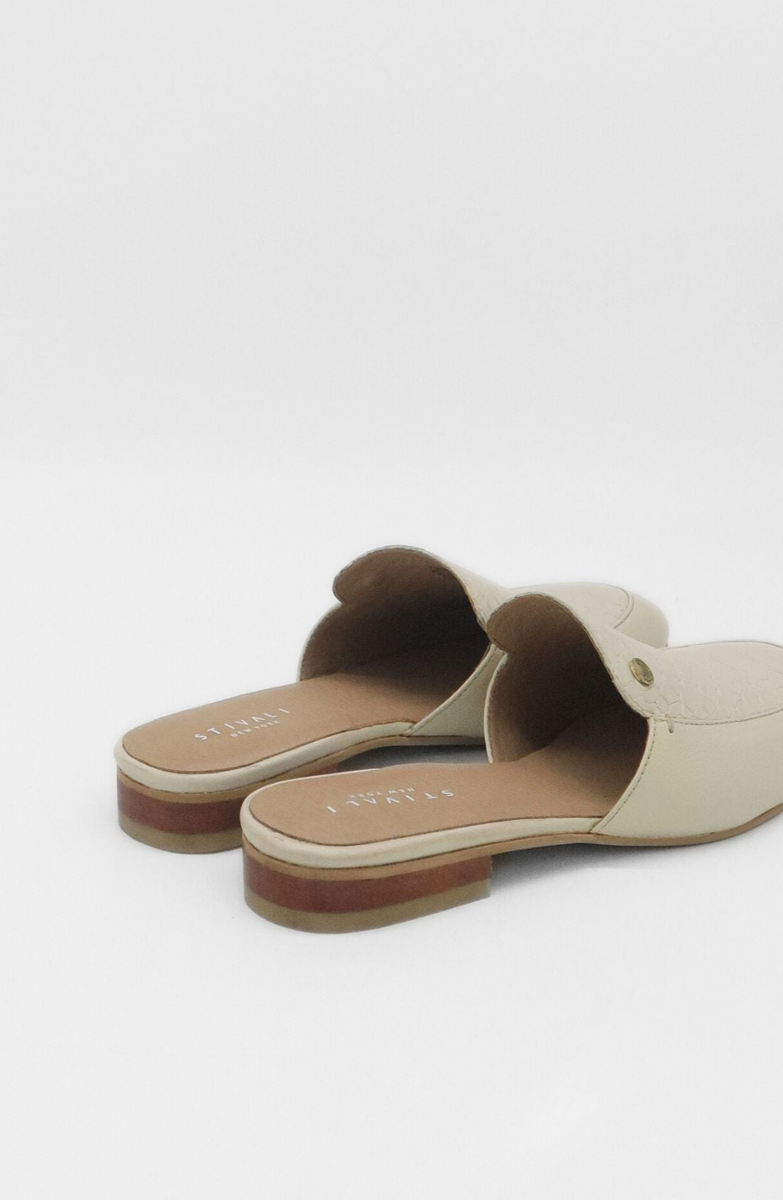 Tenerezza Slip-On Leather Mules, Alternate, color, Off White