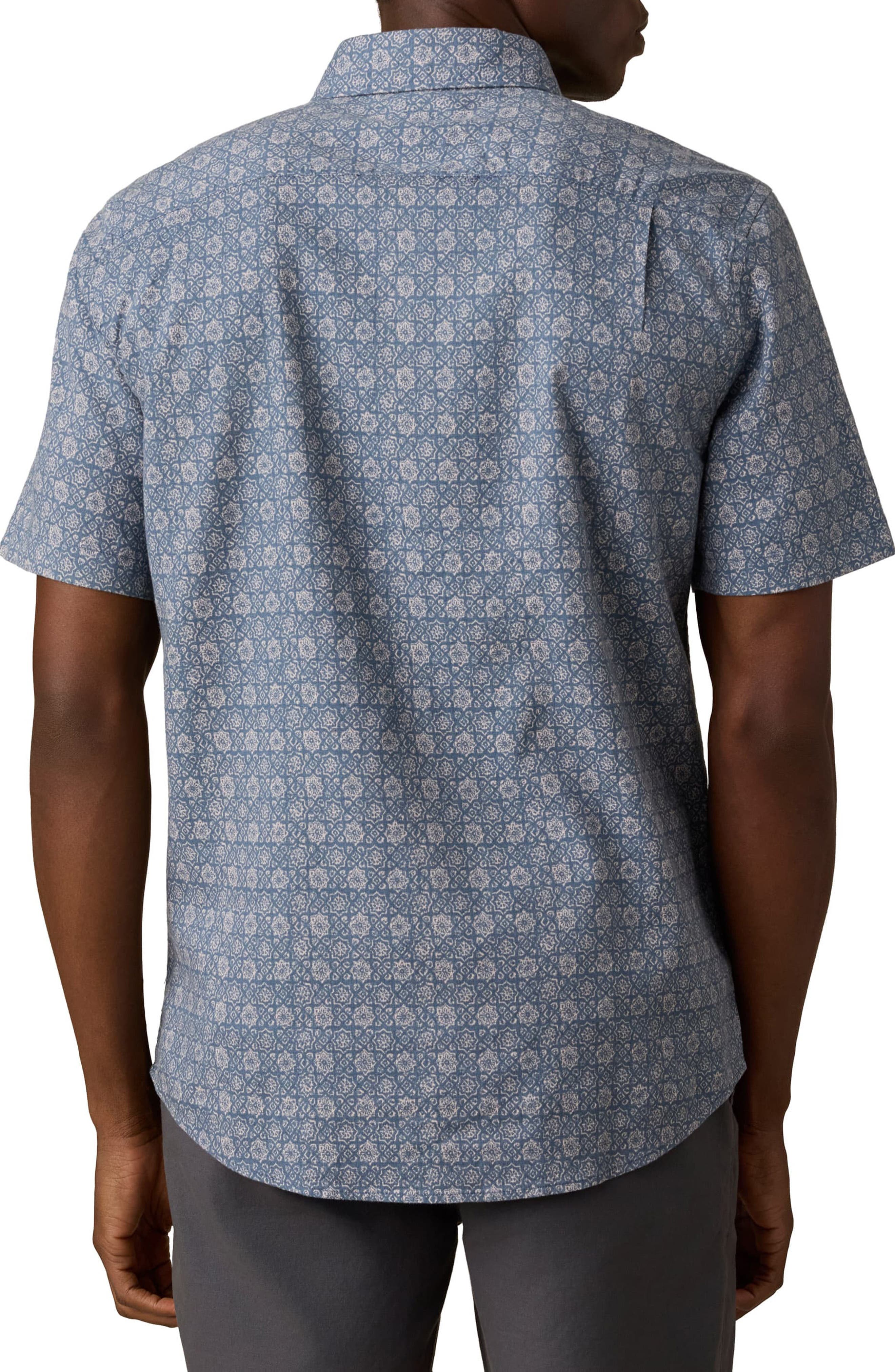 Мужские рубашки Faherty Breeze Short Sleeve Linen Blend Button-Down Shirt — фото 2
