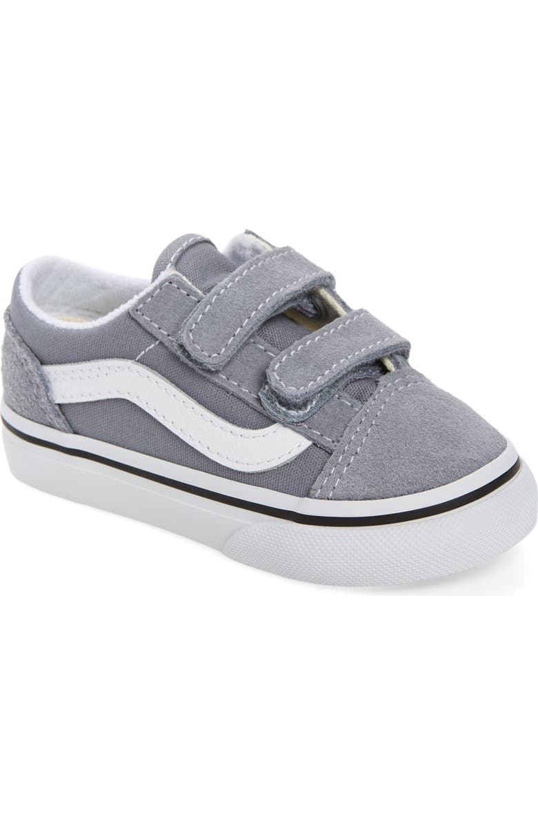 Vans Kids' Old Skool V Sneaker, Main, color,