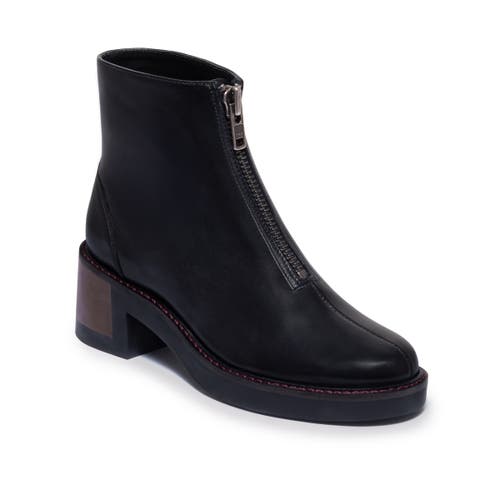 Bernardo Footwear Tess Front Zip Bootie In Black